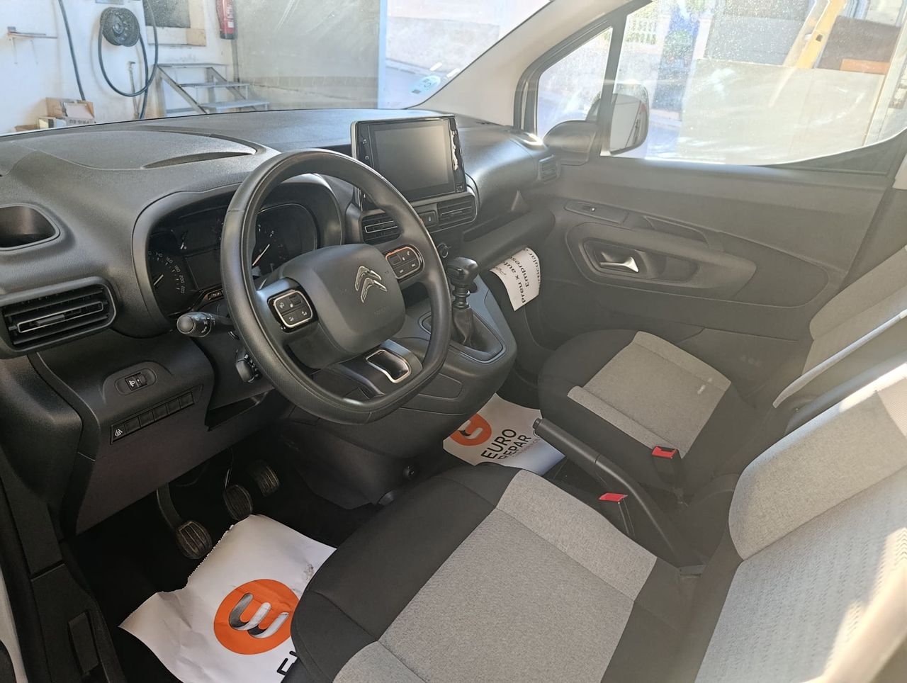 Citroën Berlingo 1.5 BHDI 100 S@S FEEL  - Foto 8