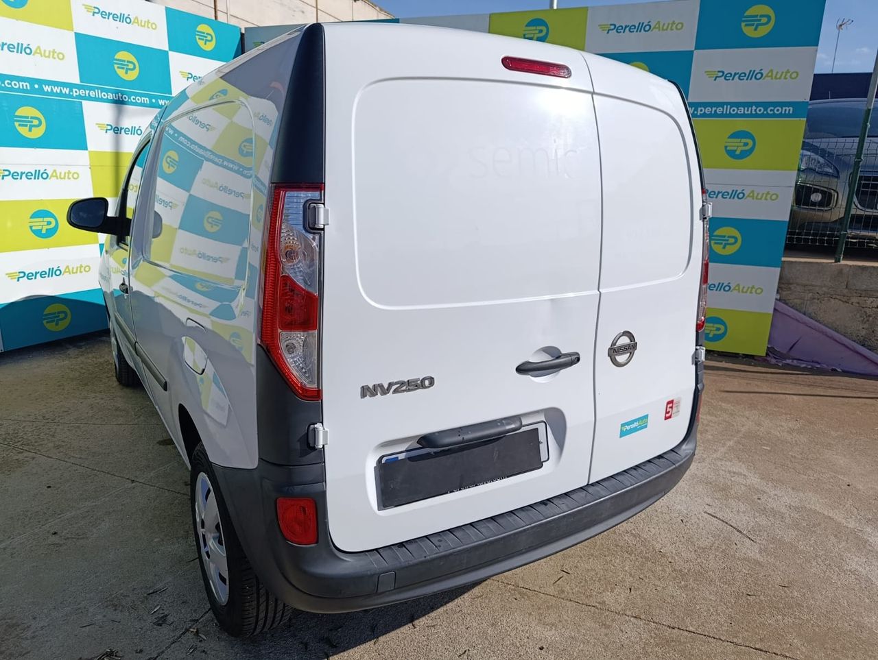 Nissan NV250 FURGON 1.5 DCI 95 CV - Foto 7