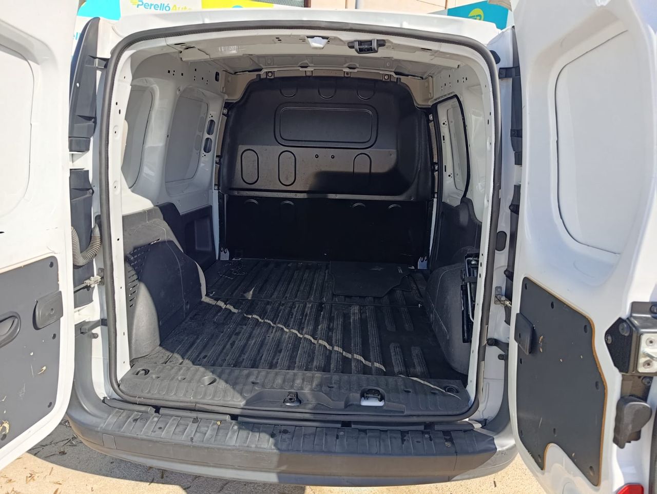 Nissan NV250 FURGON 1.5 DCI 95 CV - Foto 9