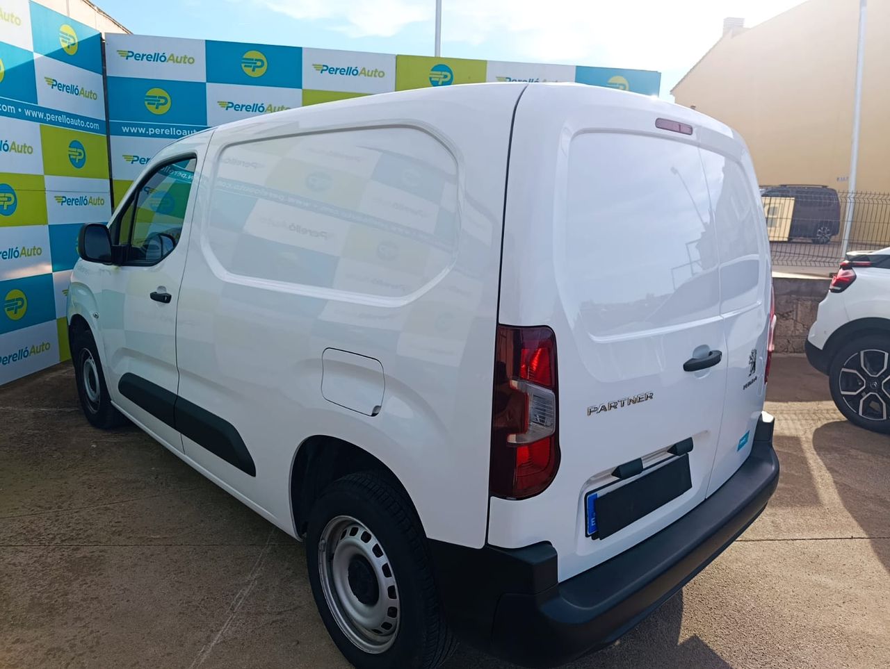 Peugeot Partner 1.5 BLUEHDI 75 CV S@S 5VEL - Foto 5