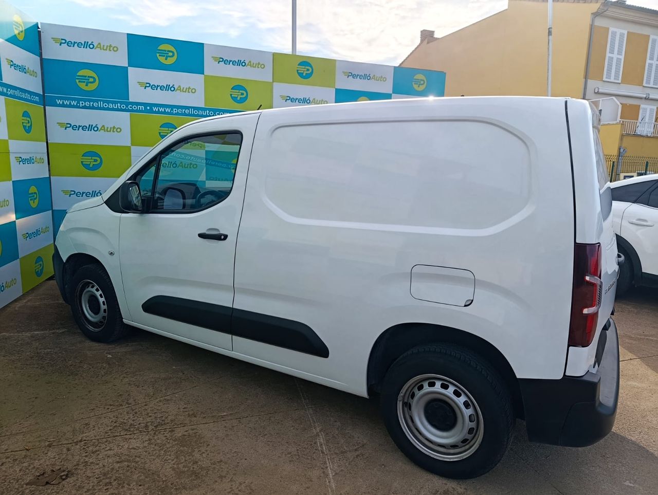 Peugeot Partner 1.5 BLUEHDI 75 CV S@S 5VEL - Foto 6