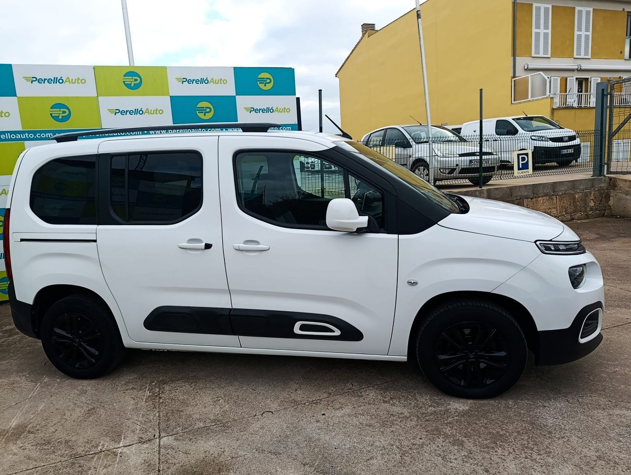 Citroën Berlingo Talla M BlueHDi 100 S&S 100 Años - Foto 4