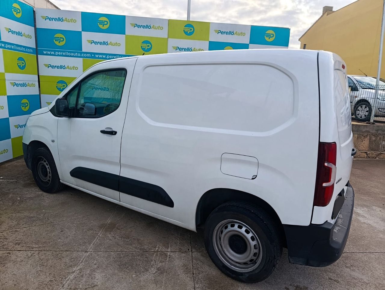 Opel Combo Cargo Combo Life Elegance L 1.5 TD 75 kW (100 CV) Start/Stop - Foto 5