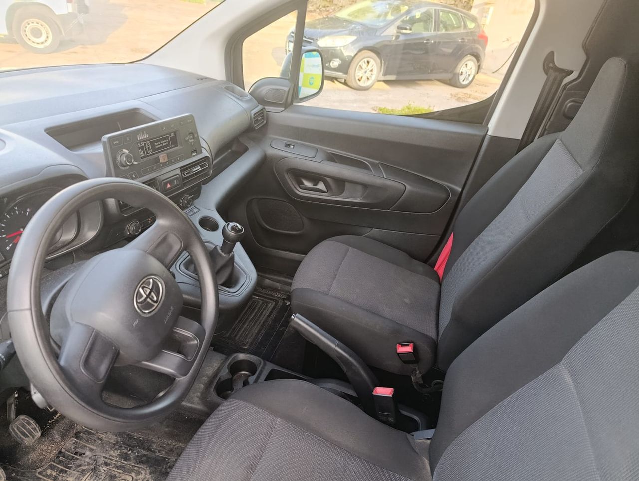 Toyota Proace City 1.5 75 CV GX 650KG MEDIA - Foto 7