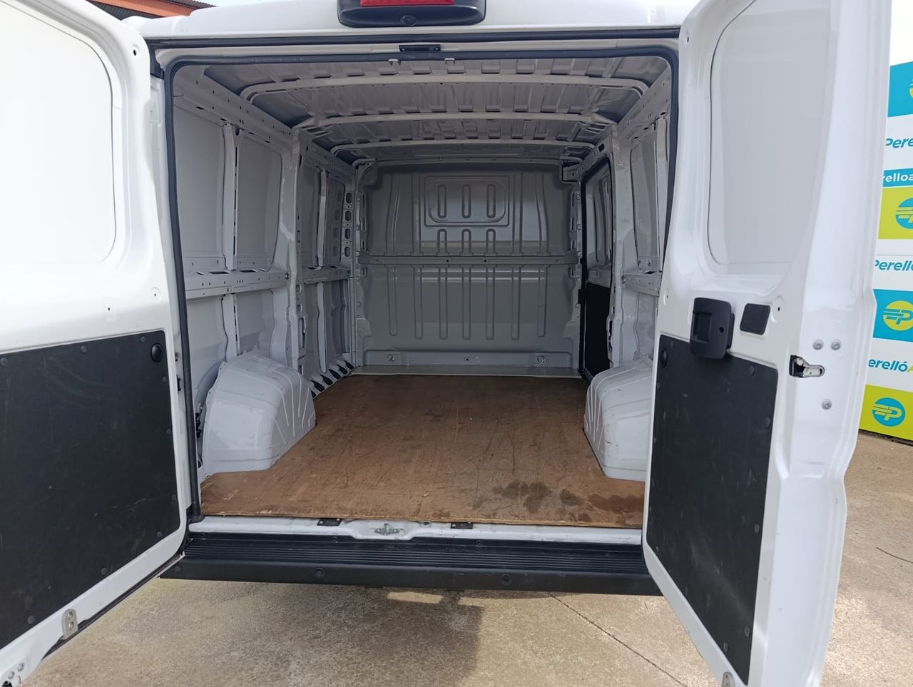 Citroën Jumper BLUEHDI 120 CV 6V L2H1 - Foto 7