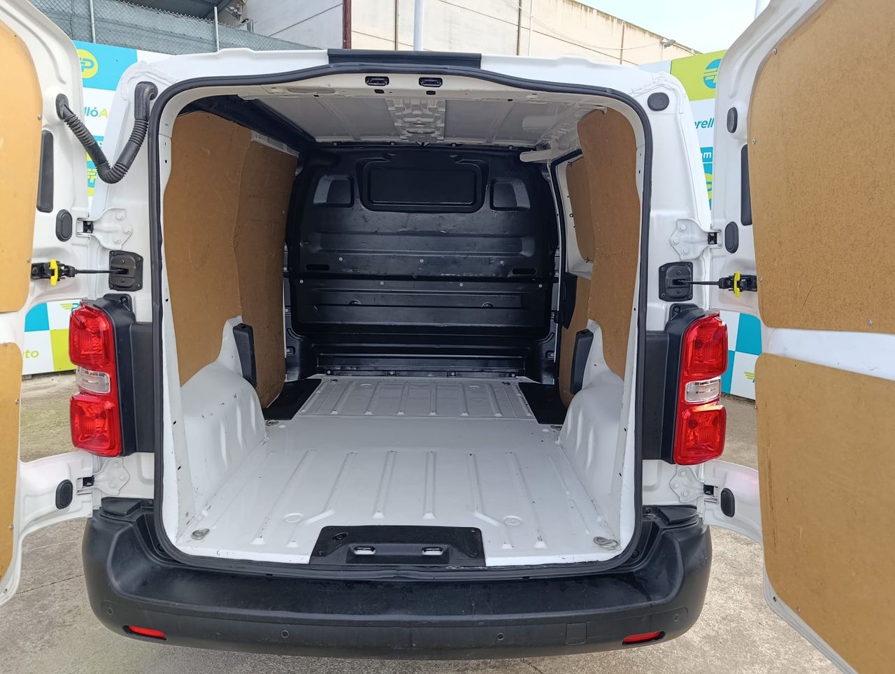 Fiat Scudo FURGON L1 100 CV MT 6 - Foto 7