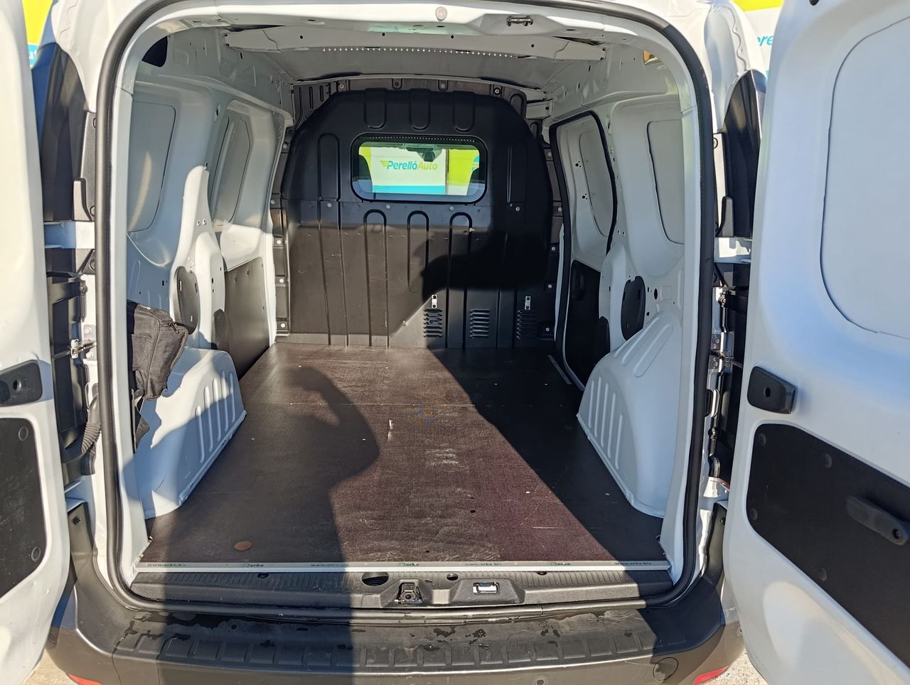 Renault Express 1.5 BLUE DCI 75 - Foto 8