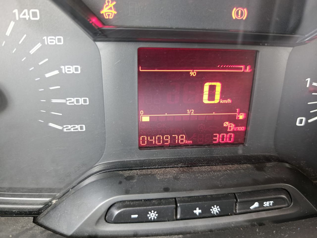 Peugeot Partner FURGON BLUEHDI 100 - Foto 8