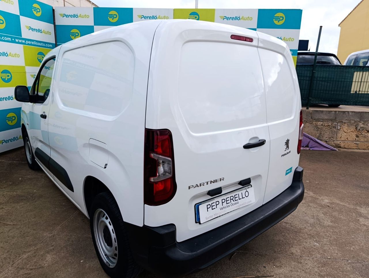 Peugeot Partner FURGON BLUEHDI 100 - Foto 6