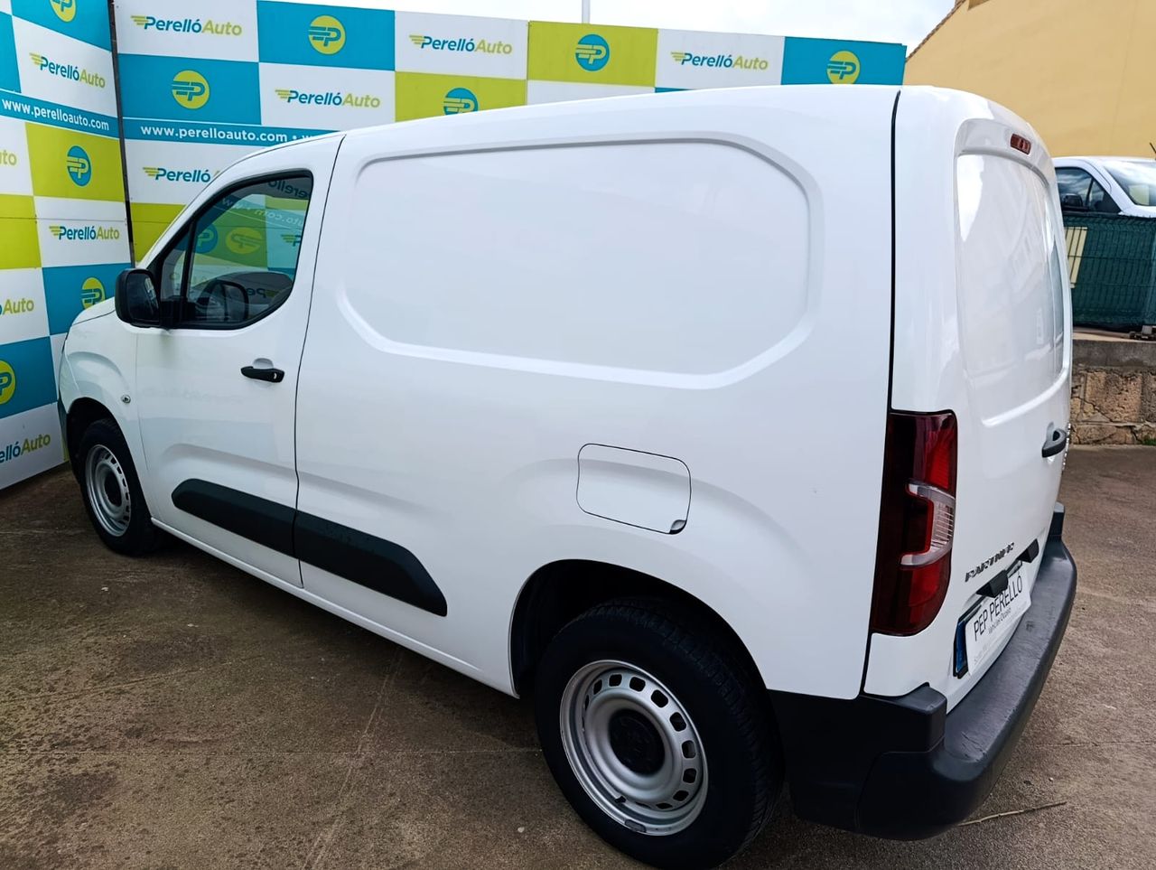 Peugeot Partner FURGON BLUEHDI 100 - Foto 5