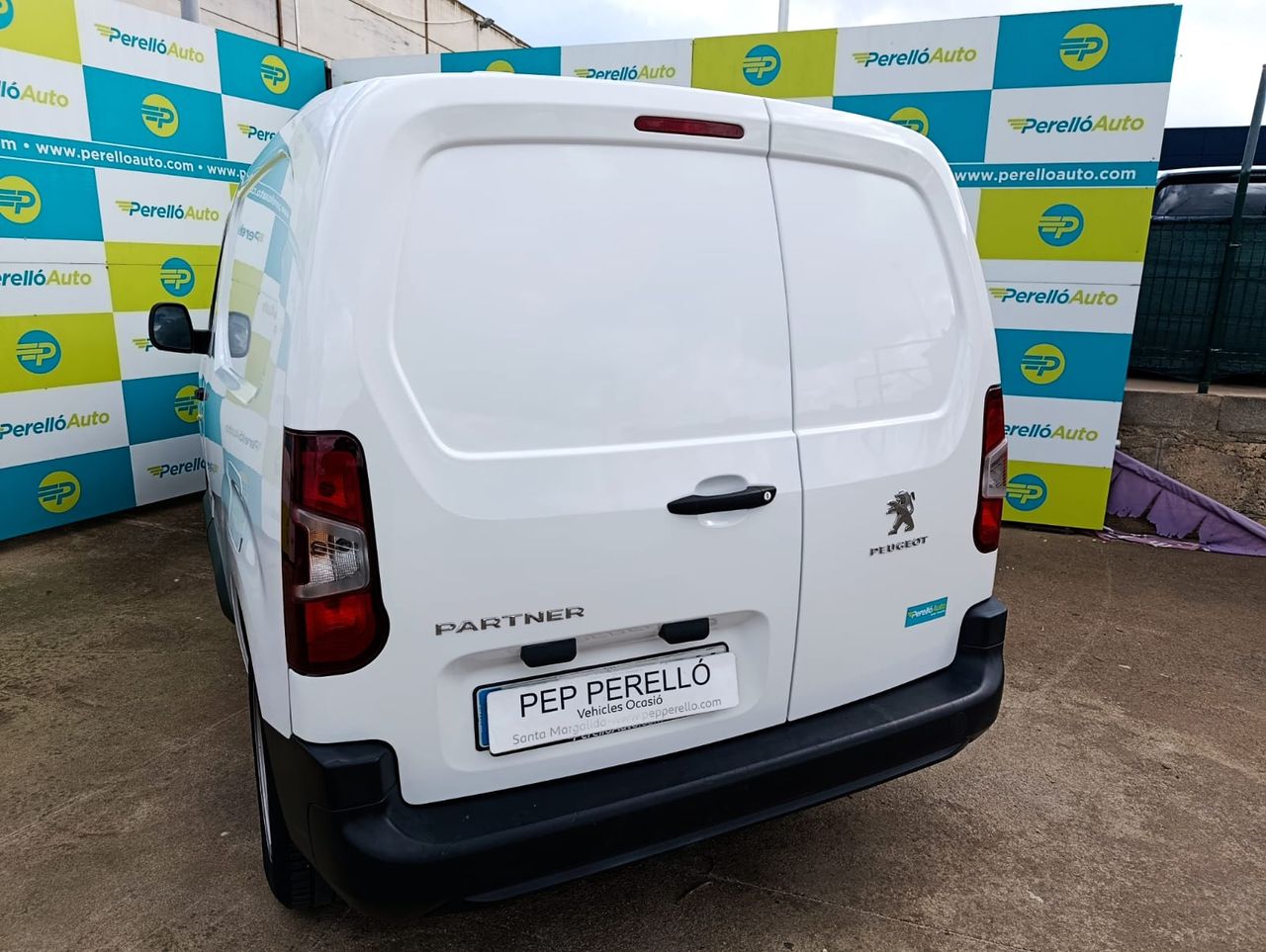 Peugeot Partner FURGON BLUEHDI 100 - Foto 7