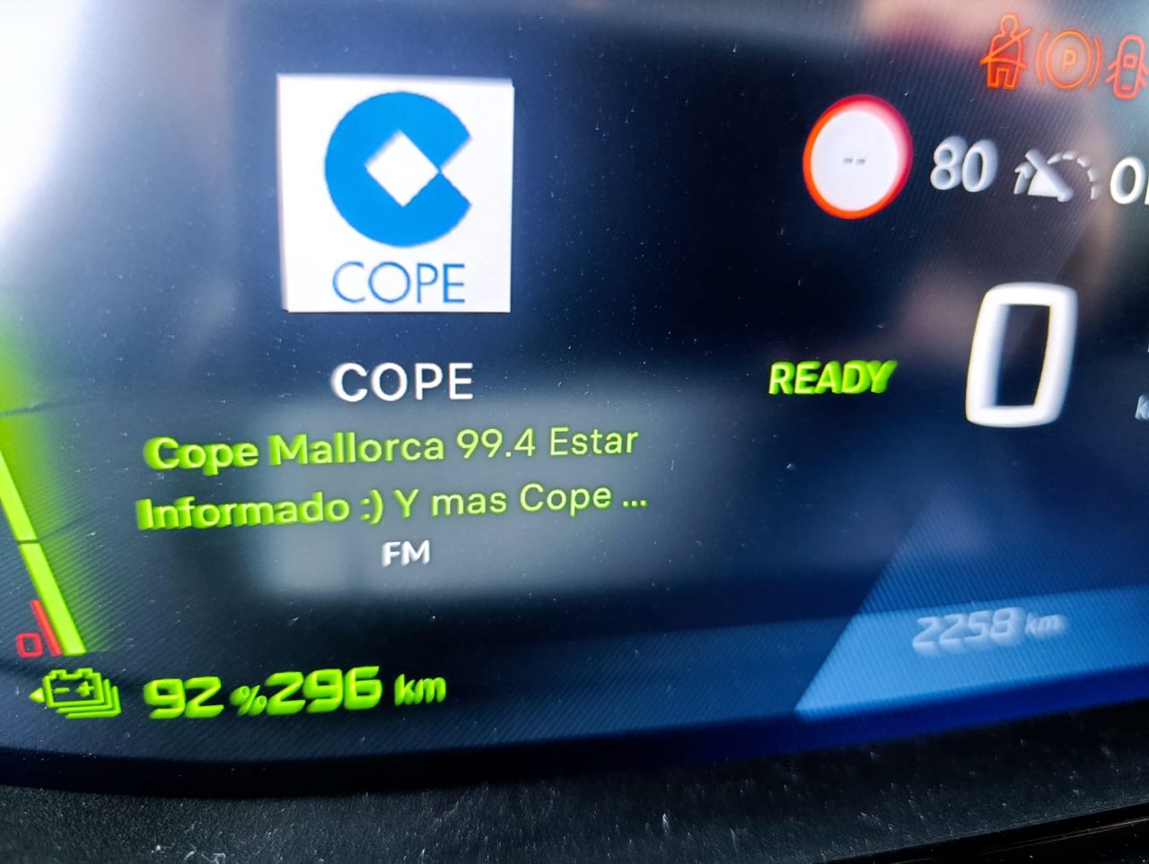 Peugeot e-Rifter ALLURE - Foto 9