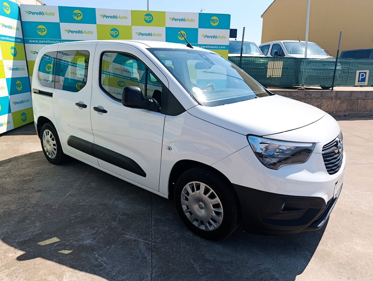 Opel Combo 1.5 CDTI 75 CV LIFE - Foto 4