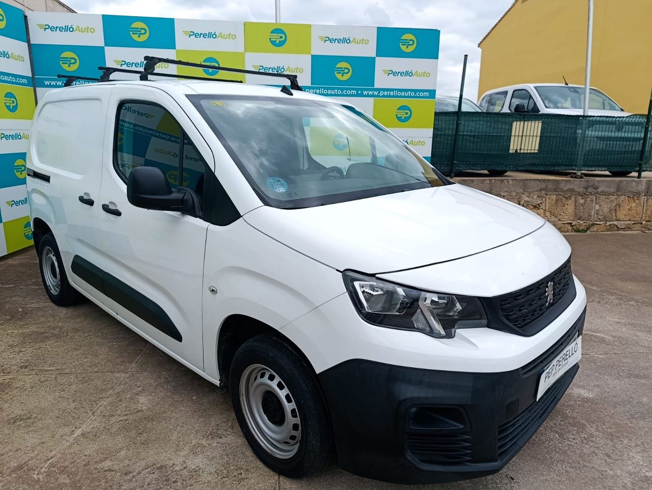 Peugeot Rifter 1.5 ACTIVE PACK BLUEHDI 100 BUSINESS - Foto 4