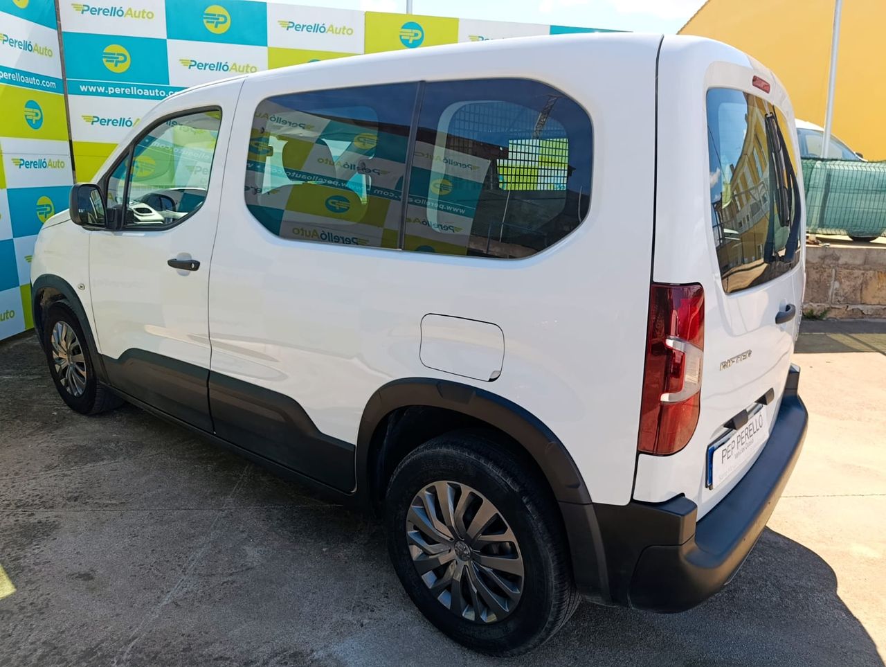 Peugeot Rifter 1.5 BLUEHDI 100 ACTIVE PACK BUSINESS - Foto 6