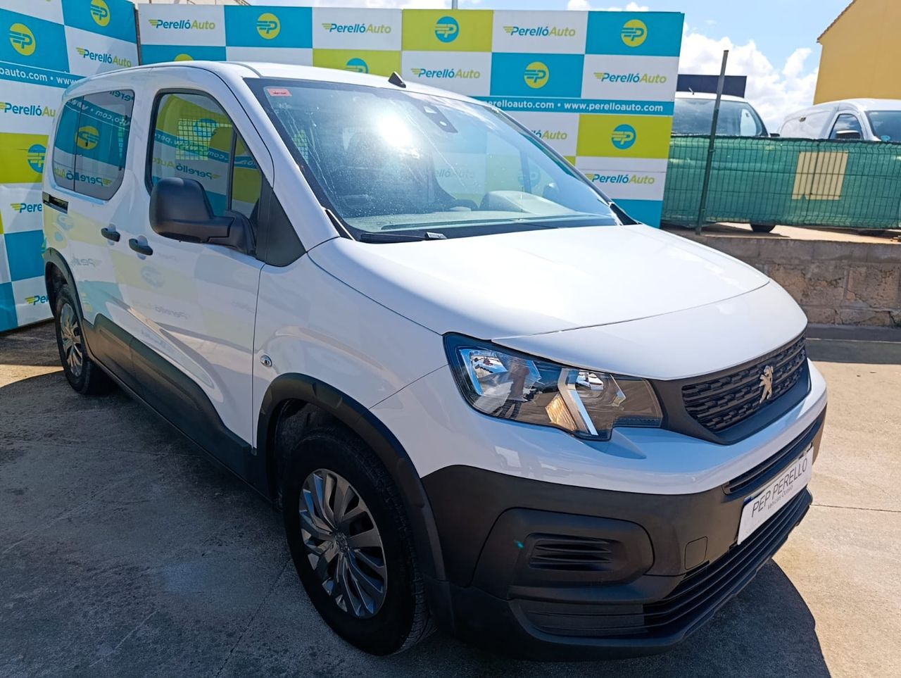 Peugeot Rifter 1.5 BLUEHDI 100 ACTIVE PACK BUSINESS - Foto 3