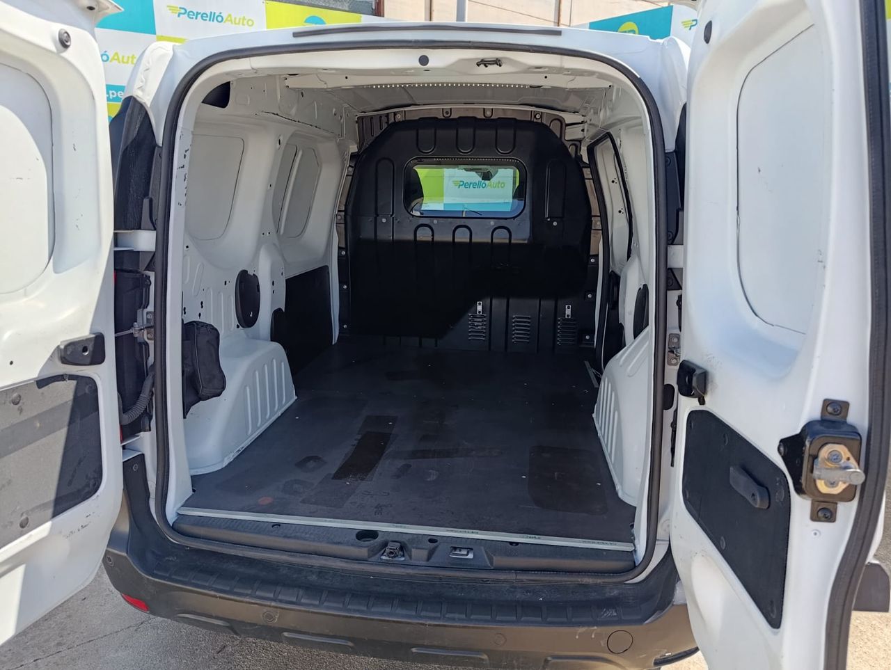 Renault Express 1.5 BLUE DCI 75 CV - Foto 8