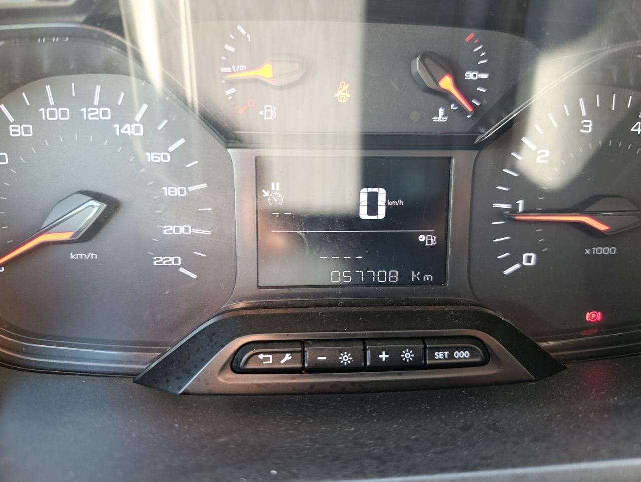 Peugeot Partner STANDAND BLUEHDI 100 - Foto 9