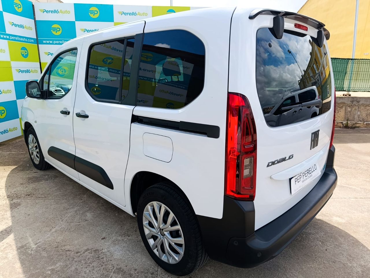 Fiat Doblò 1.5 BLUEHDI 100 DIESEL - Foto 6