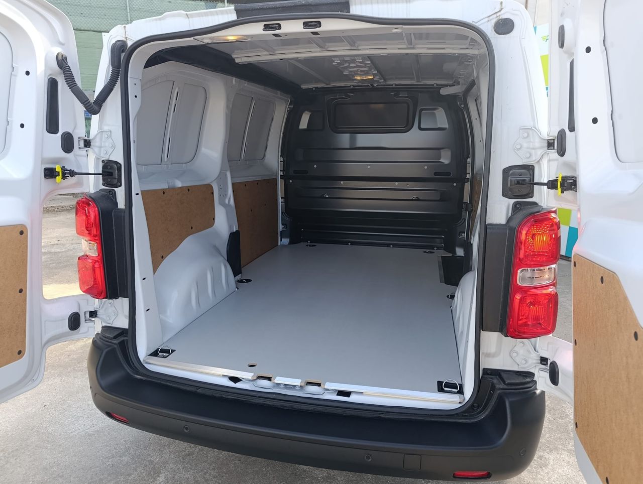 Citroën Jumpy FURGON M DIESEL 120 CV - Foto 7