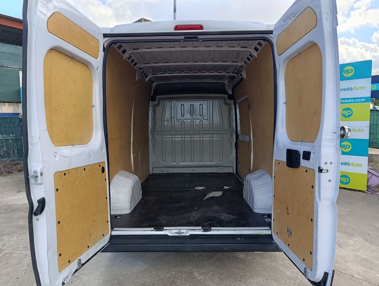 Opel Movano 2.2 BLUEHDI 120 L2H2 - Foto 8