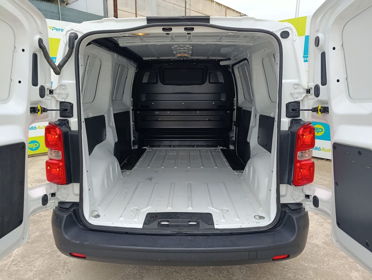 Opel Vivaro 1.5 DIESEL FURGON M 100 - Foto 8