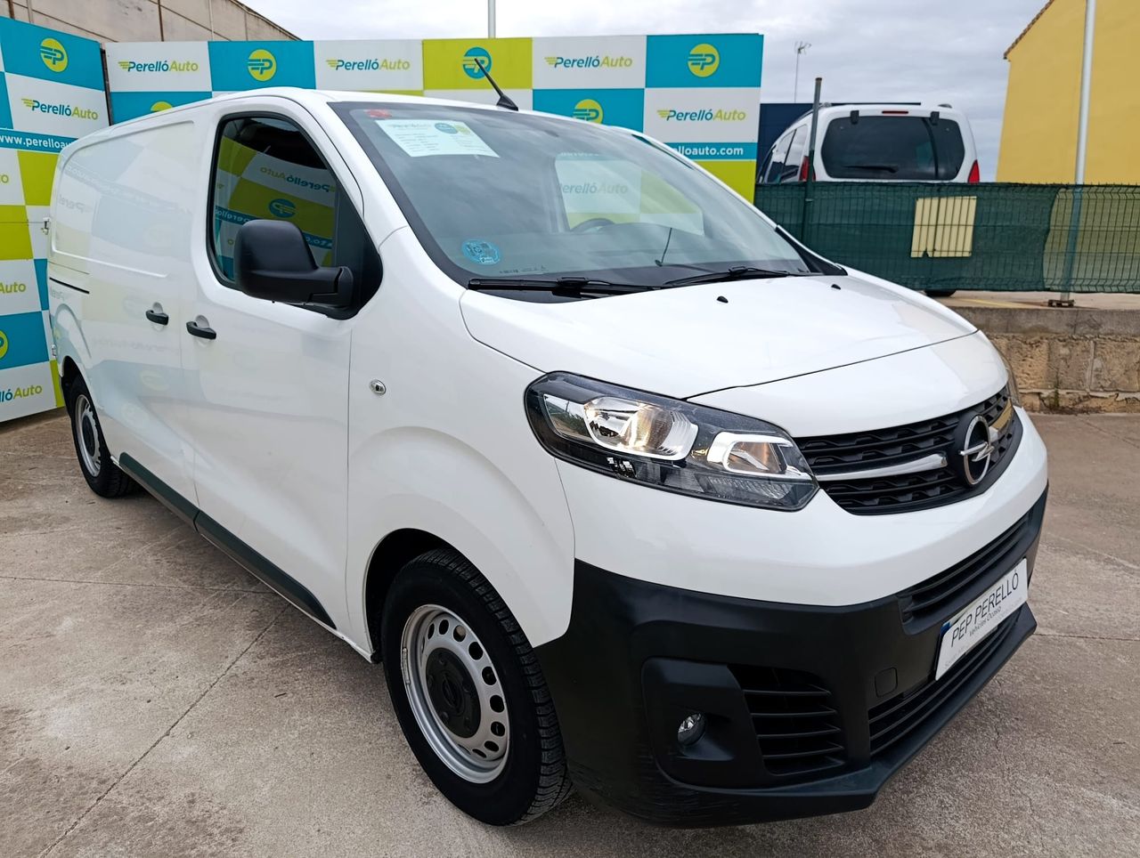 Opel Vivaro 1.5 DIESEL FURGON M 100 - Foto 4