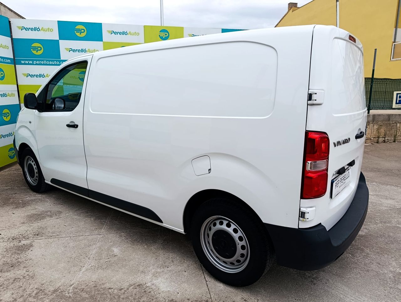 Opel Vivaro 1.5 DIESEL FURGON M 100 - Foto 6