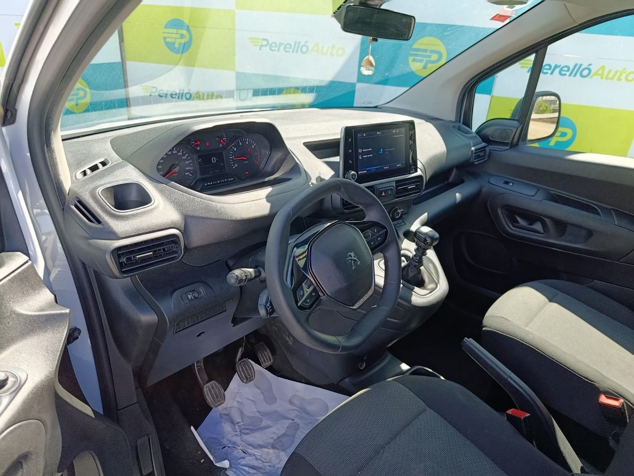 Peugeot Partner FURGON STANDARD BLUEHDI 100 - Foto 10