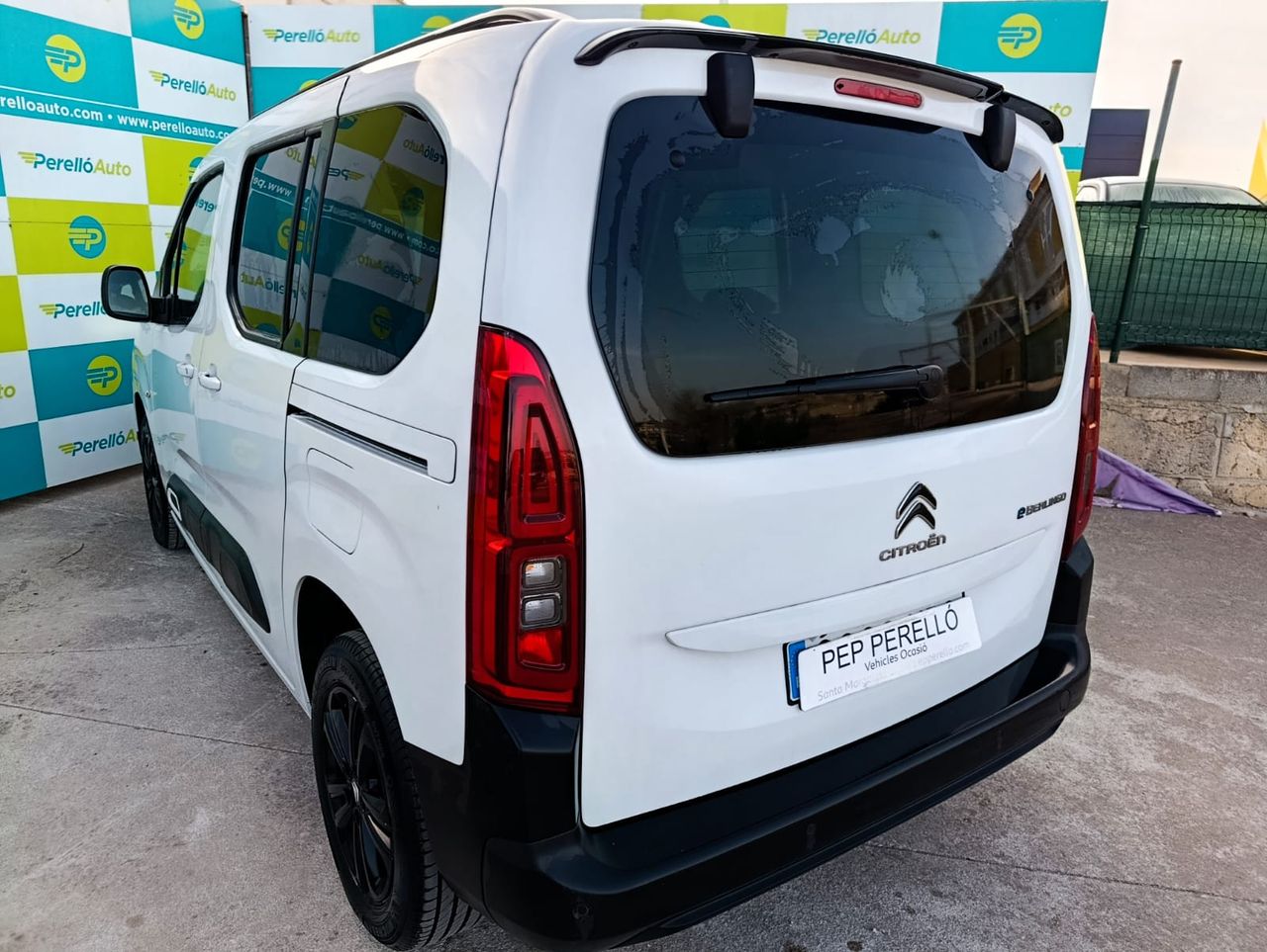 Citroën Berlingo ë-Berlingo Talla M Eléctrico 50 kWh Shine - Foto 5