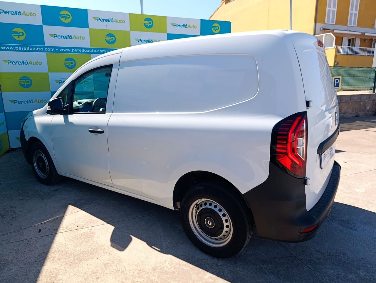 Renault Kangoo FURGON 1.5 BLUE DCI 95 CV - Foto 6