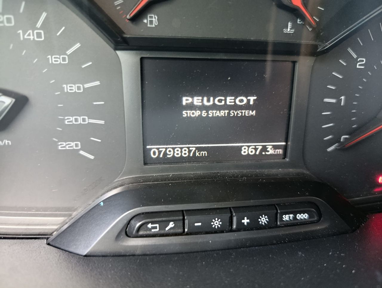 Peugeot Rifter Allure Pack Standard BlueHDi 100 - Foto 9