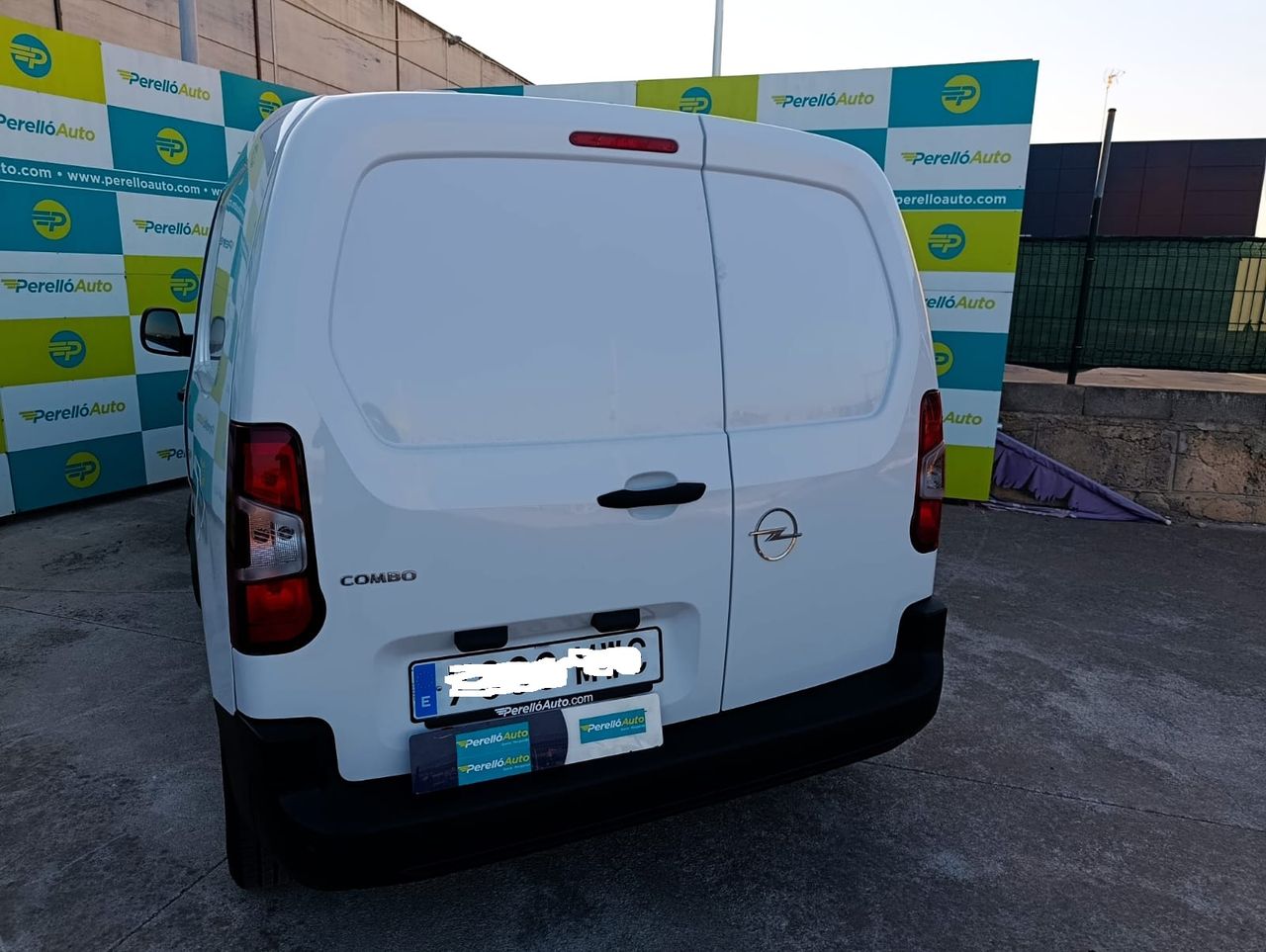 Opel Combo 1.5 Diesel 75 kW - Foto 5