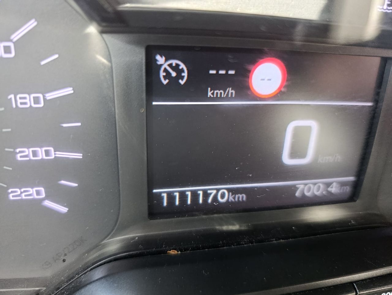 Peugeot Rifter Allure Standard BlueHDi 100 - Foto 8