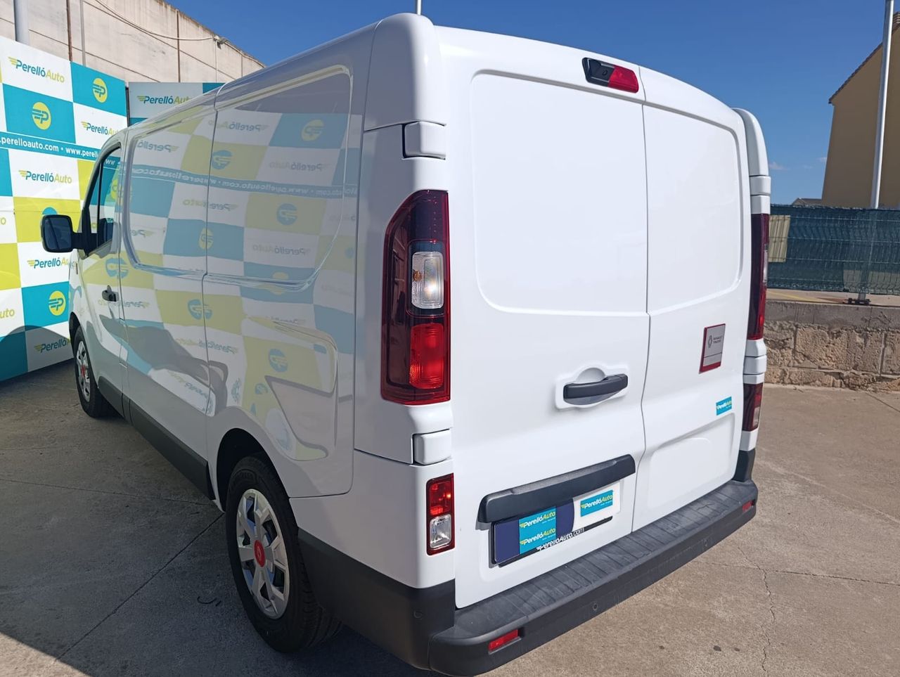 Renault Trafic 2.0 DCI 130 CV L1H1 - Foto 5
