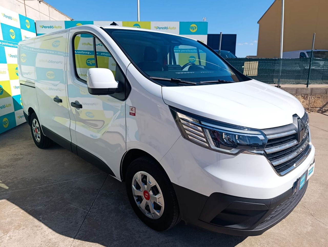 Renault Trafic 2.0 DCI 130 CV L1H1 - Foto 3
