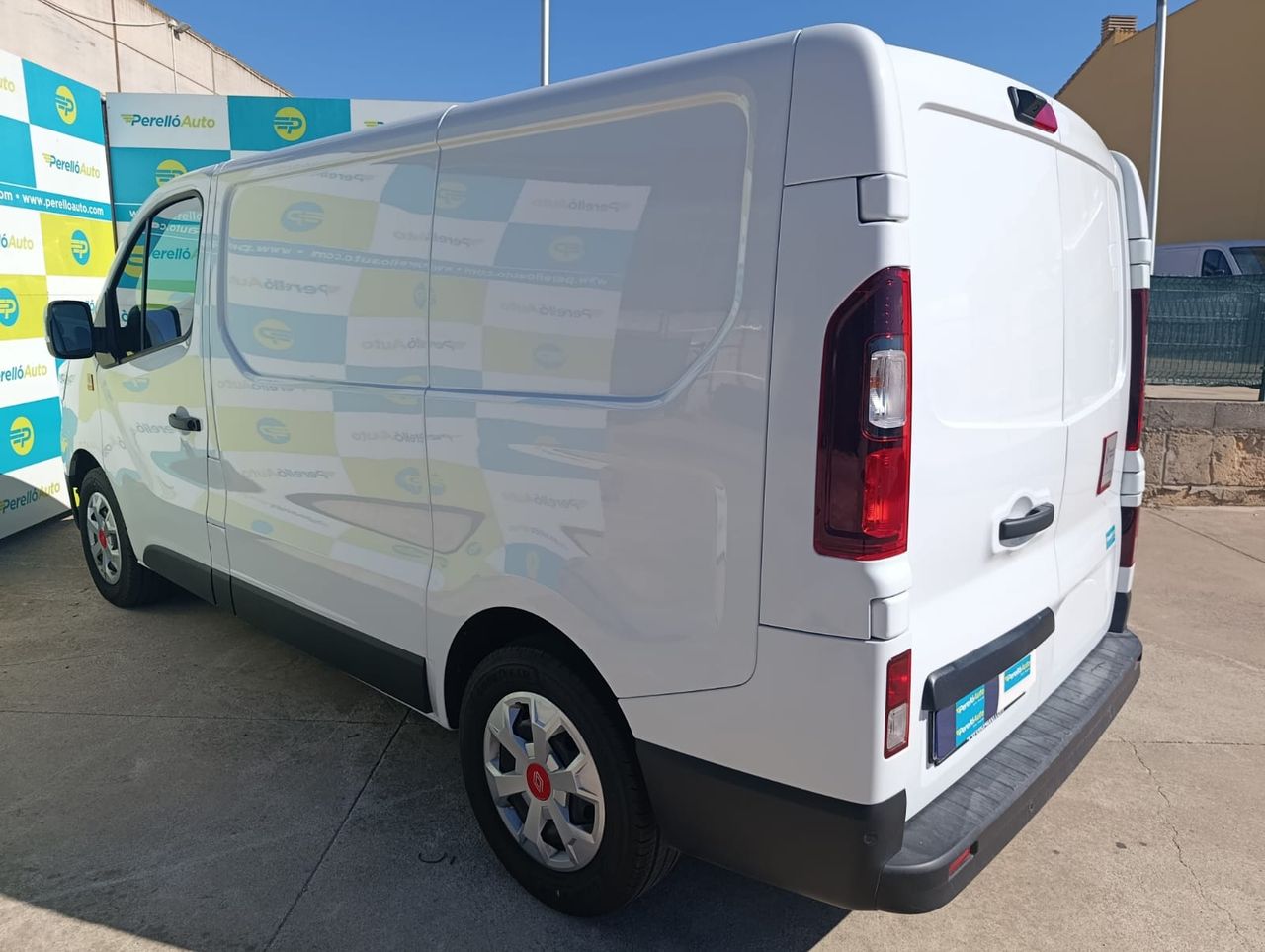 Renault Trafic 2.0 DCI 130 CV L1H1 - Foto 7