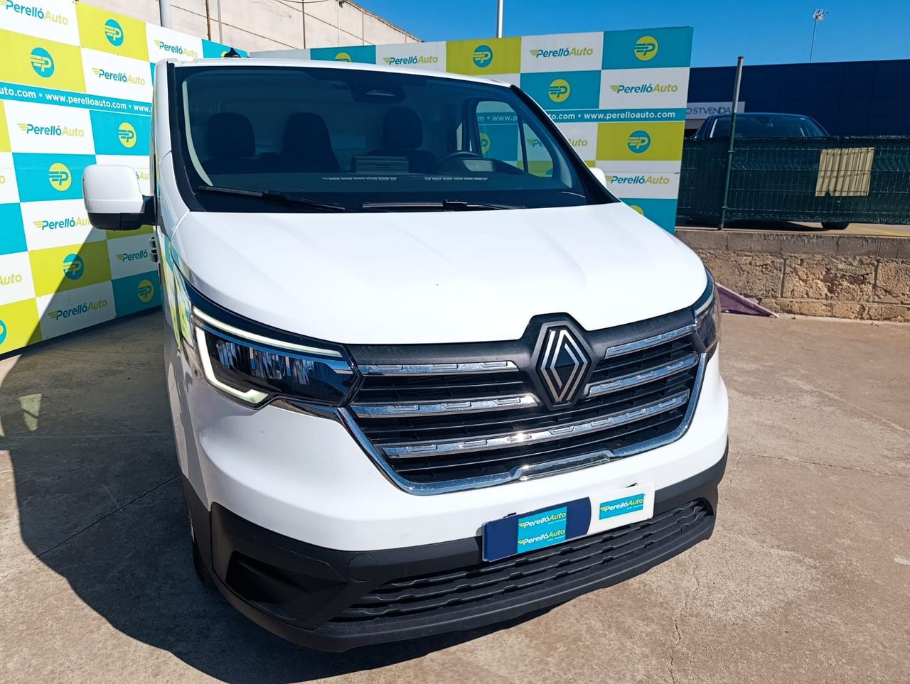 Renault Trafic 2.0 DCI 130 CV L1H1 - Foto 4