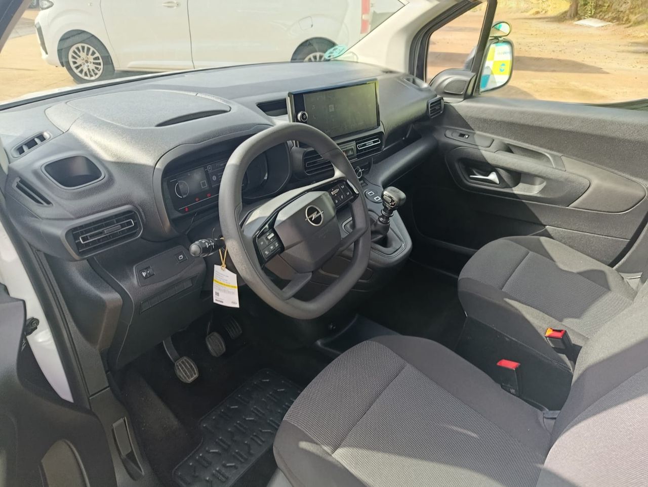 Opel Combo XL 1.5 Diesel 75 kW - Foto 8