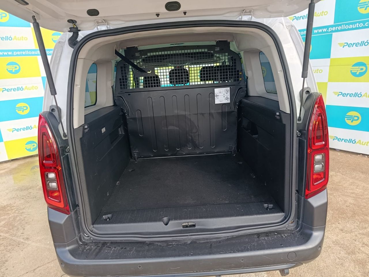 Opel Combo XL 1.5 Diesel 75 kW - Foto 7