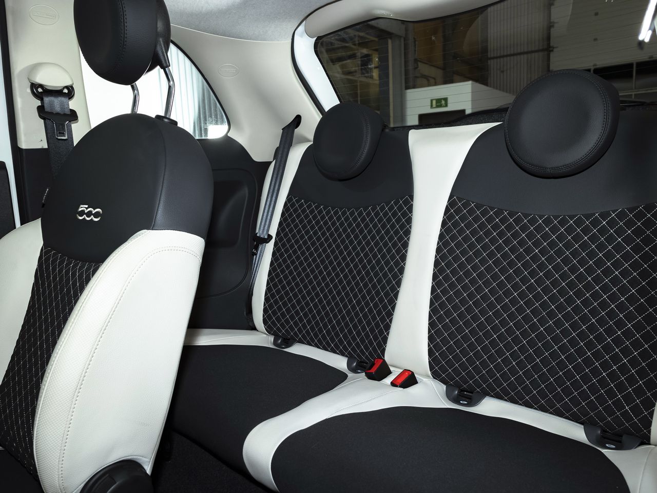 Fiat 500 HYBRID DOLCEVITA - foto 10