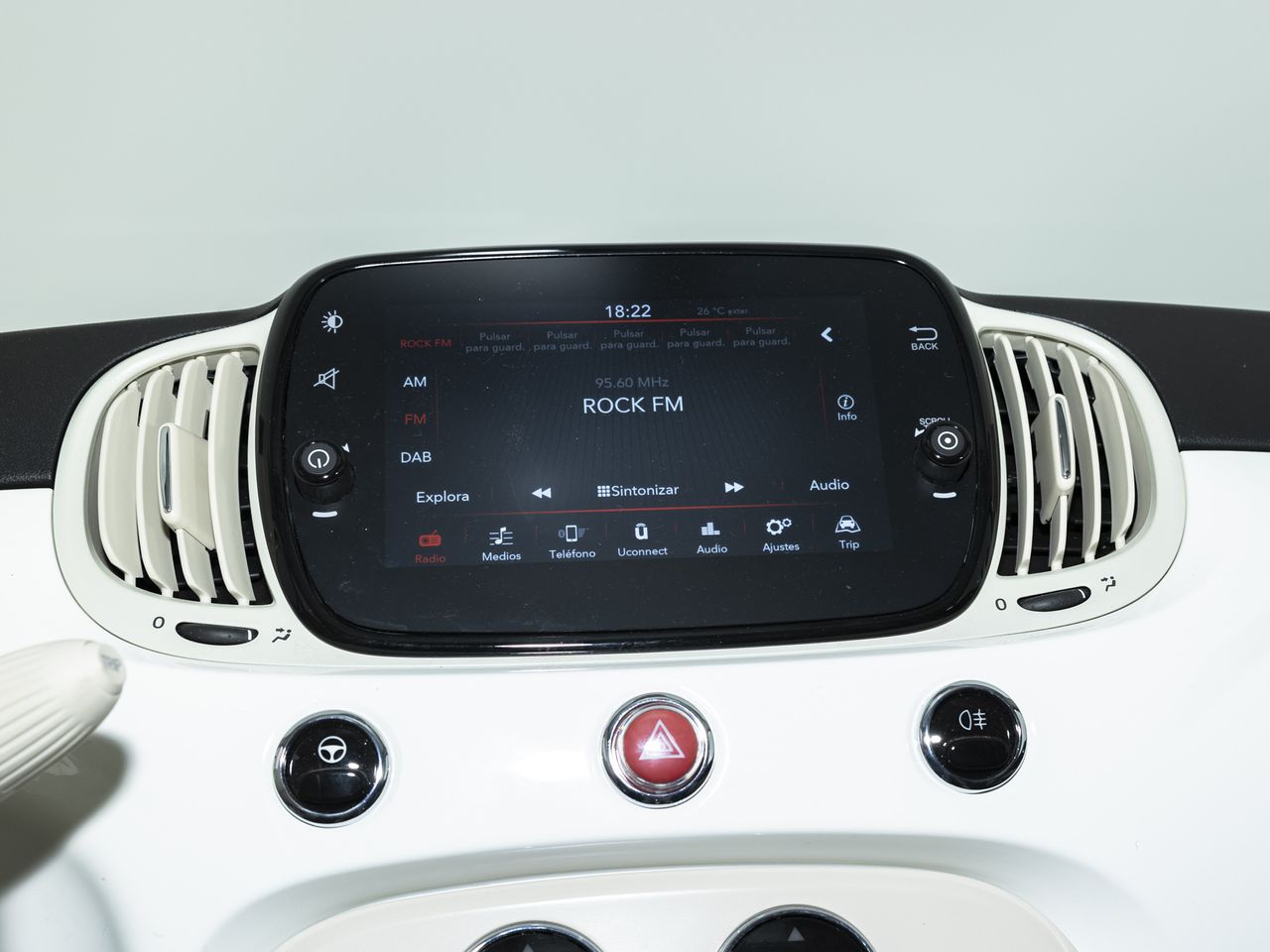 Fiat 500 HYBRID DOLCEVITA - foto 12