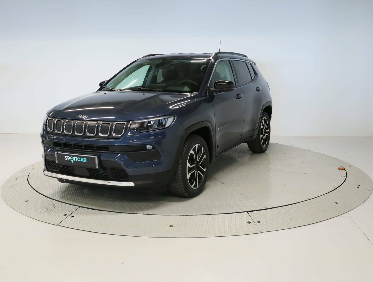 Jeep compass con cambio manual  de segunda mano - jeep compass 2022 /