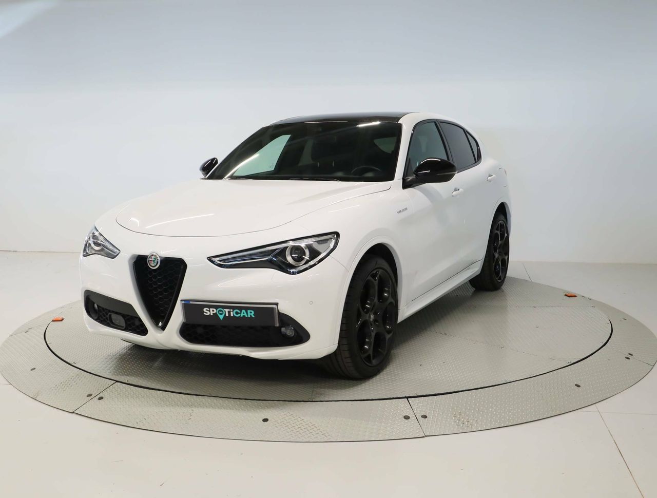 Foto alfa romeo stelvio 2022 /