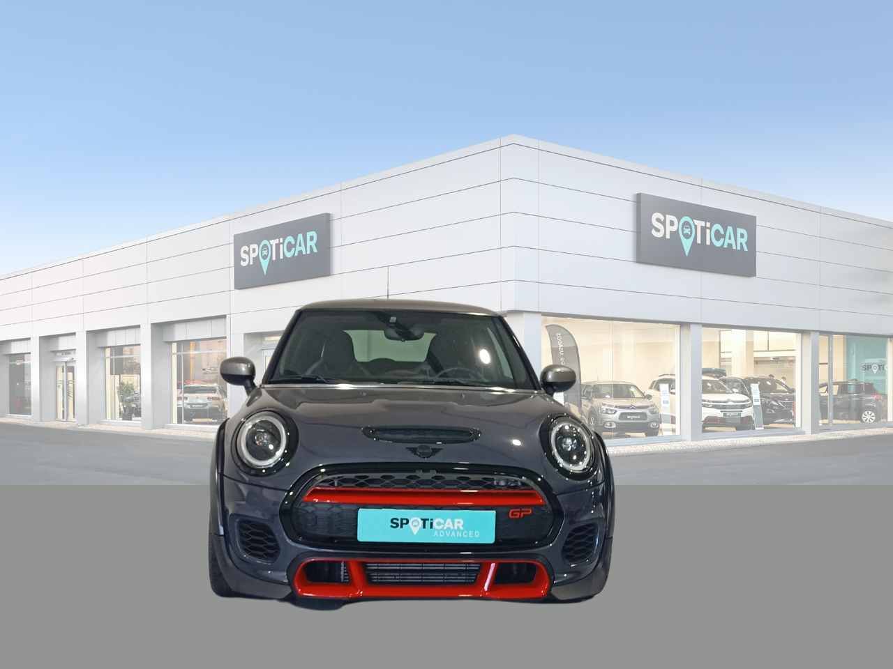 mini mini 2020 / foto grande (2)