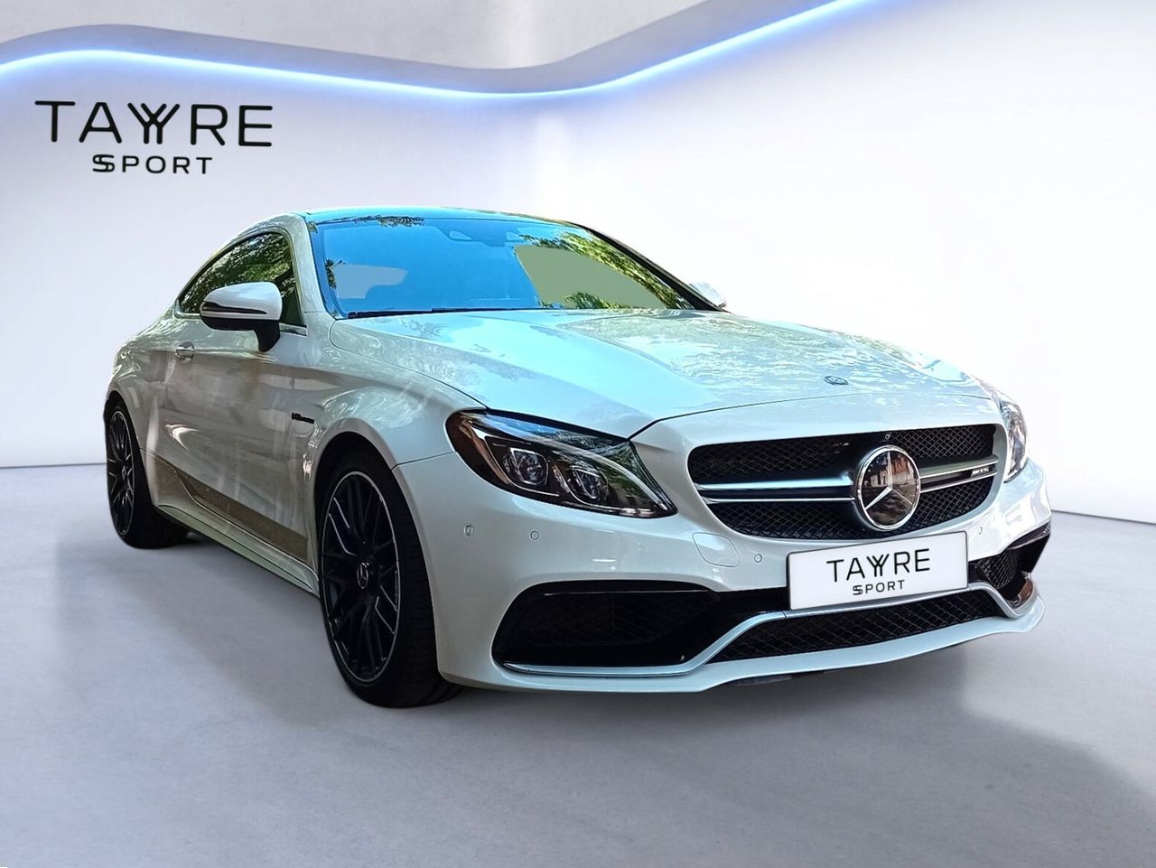 foto de mercedes clase c de segunda mano