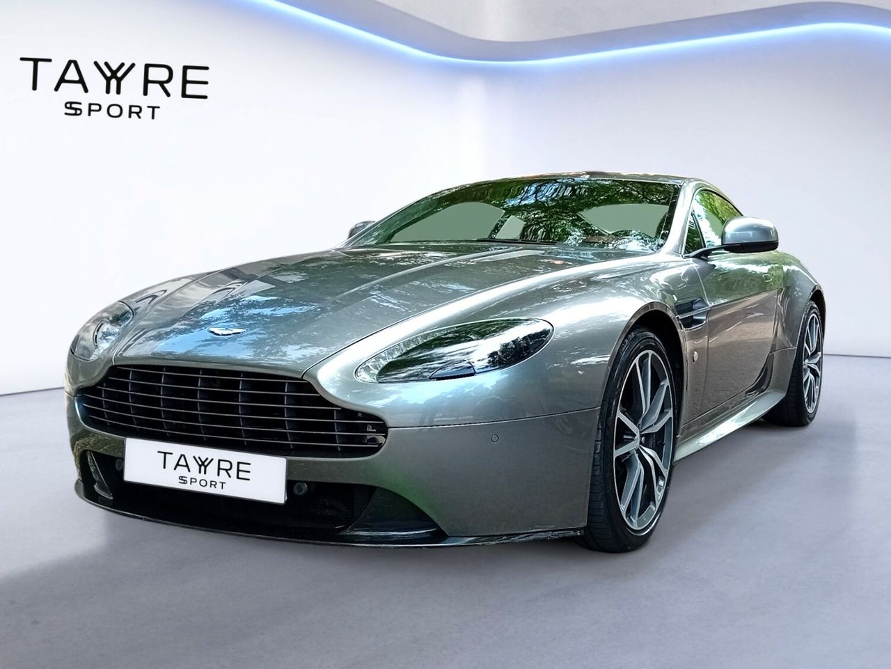 aston martin vantage 2017 / foto grande (3)