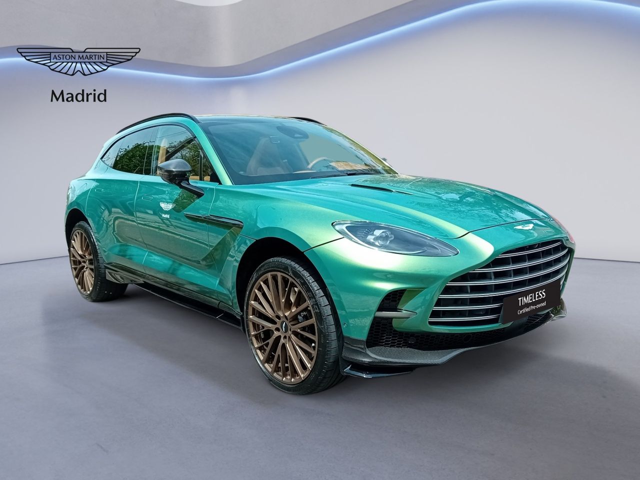 Foto aston martin dbx 2025 /