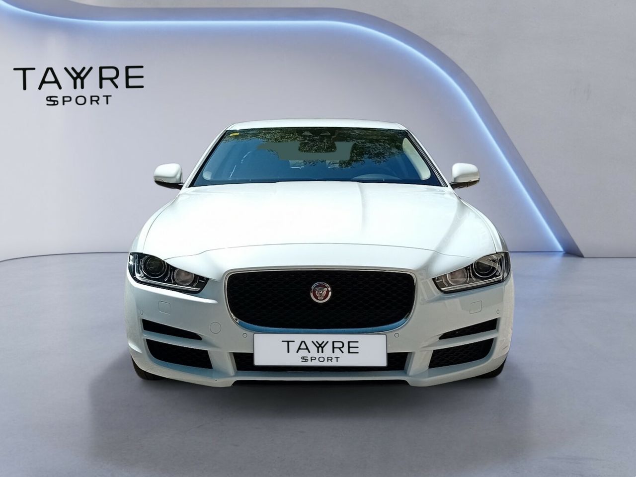 jaguar xe 2017 / foto grande (2)