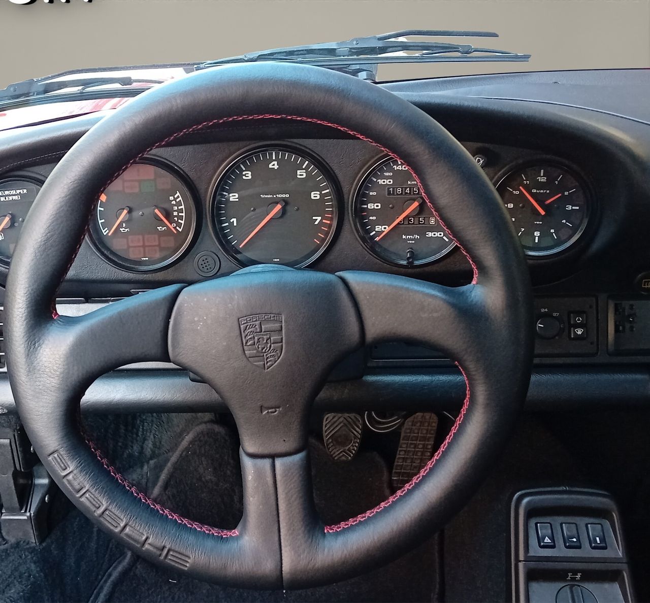 bg